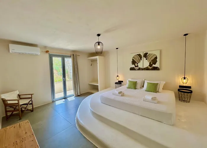 Hidden Eden Residences - Private Pools * Pláka