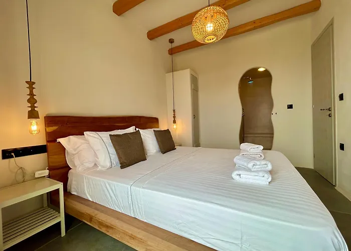 Hidden Eden Residences - Private Pools Apartmanhotel