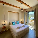 アパートホテル Hidden Eden Residences - Private Pools