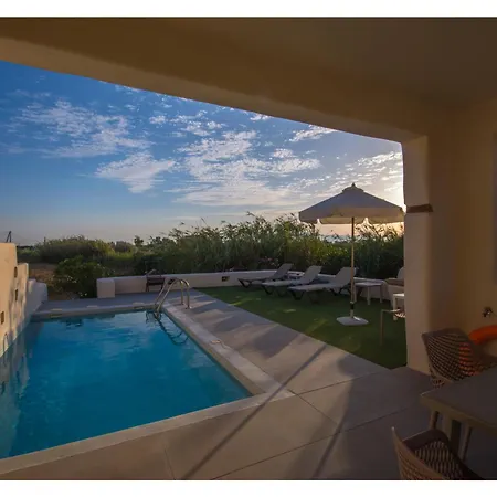 Hidden Eden Residences - Private Pools 4* Plaka (Naxos)